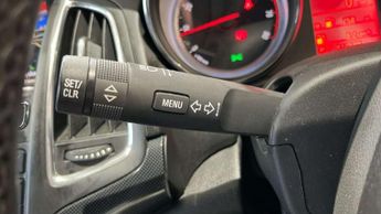 Vauxhall Cascada 1.6T SIDI Elite 2dr Auto