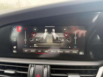 Alfa Romeo Giulia 2.0 Turbo Sprint 4dr Auto