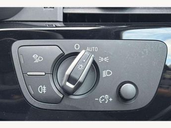 Audi A4 Avant 35 TFSI Black Edition 5dr S Tronic