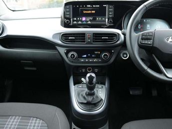 Hyundai i10 1.0 [63] Premium 5dr Auto [Nav]