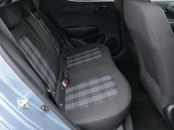 Hyundai i10 1.0 [63] Premium 5dr Auto [Nav]