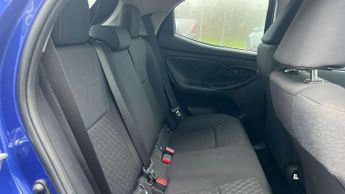 Toyota Yaris 1.5 Hybrid Design 5dr CVT