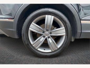 Volkswagen Tiguan 2.0 TDi 150 SEL 5dr DSG