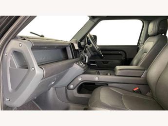 Land Rover Defender 3.0 D250 X-Dynamic HSE 90 3dr Auto