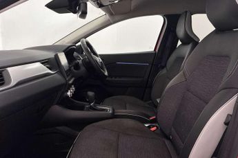 Renault Captur 1.6 E-Tech full hybrid 145 Techno 5dr Auto