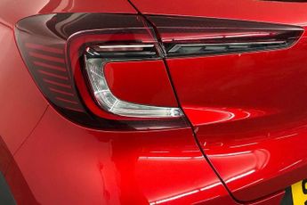 Renault Captur 1.6 E-Tech full hybrid 145 Techno 5dr Auto