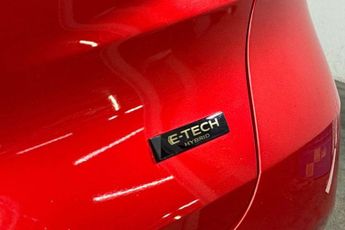 Renault Captur 1.6 E-Tech full hybrid 145 Techno 5dr Auto