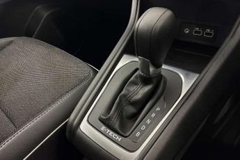 Renault Captur 1.6 E-Tech full hybrid 145 Techno 5dr Auto