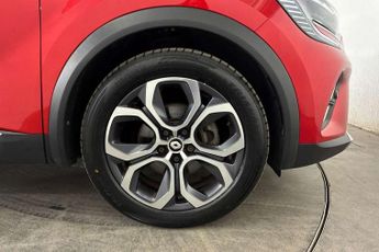 Renault Captur 1.6 E-Tech full hybrid 145 Techno 5dr Auto