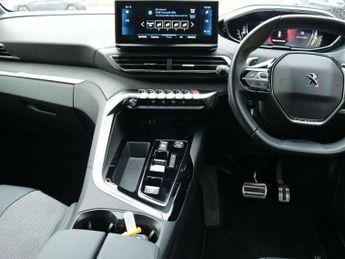 Peugeot 3008 1.2 Hybrid 136 Allure Premium+ 5dr e-DSC6