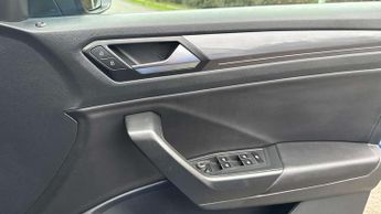 Volkswagen T-Roc 2.0 TDI R-Line 5dr DSG