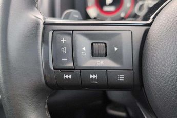 Nissan Qashqai 1.3 DiG-T MH 158 N-Connecta 5dr Xtronic