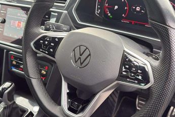 Volkswagen Tiguan 2.0 TDI 4Motion R-Line Edition 5dr DSG