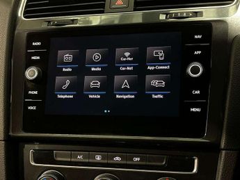 Volkswagen Golf 1.5 TSI EVO SE [Nav] 5dr DSG