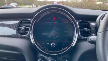 MINI Hatchback 5dr 1.5 Cooper Exclusive 5dr Auto