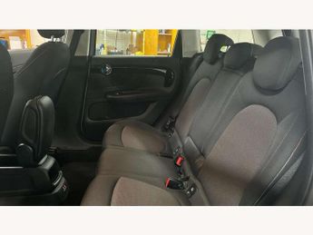 MINI Countryman 1.5 Cooper 5dr Auto [7 Speed]