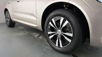 Volvo XC60 2.0 B5P Core 5dr AWD Geartronic