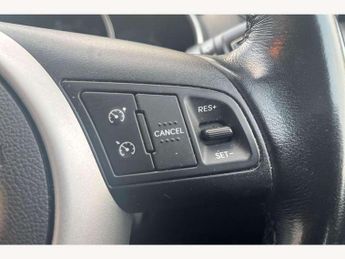 Kia Venga 1.6 3 5dr Auto [6]