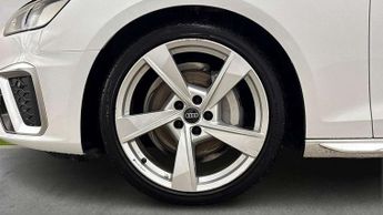 Audi A4 Avant 40 TFSI 204 S Line 5dr S Tronic