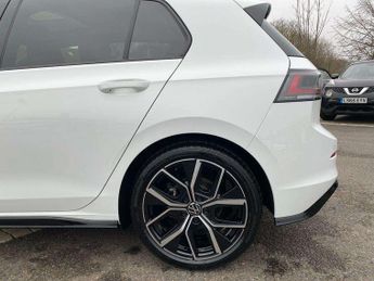 Volkswagen Golf 1.5 eTSI 150 Black Edition 5dr DSG