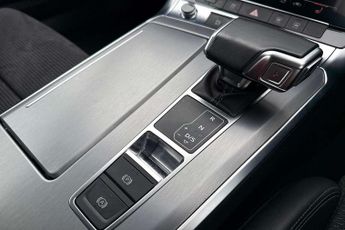 Audi A6 Avant 40 TDI Black Edition 5dr S Tronic