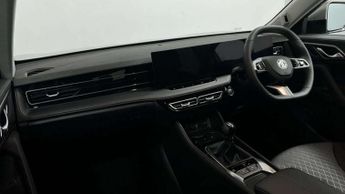 MG HS 1.5 T-GDI SE 5dr DCT