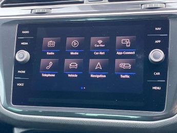 Volkswagen Tiguan 2.0 TDi 150 R-Line 5dr DSG