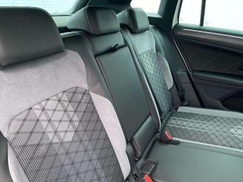 Volkswagen Tiguan 2.0 TSI 4Motion R-Line 5dr DSG