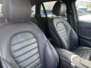 Mercedes-Benz GLC GLC 300d 4Matic AMG Line Premium 5dr 9G-Tronic