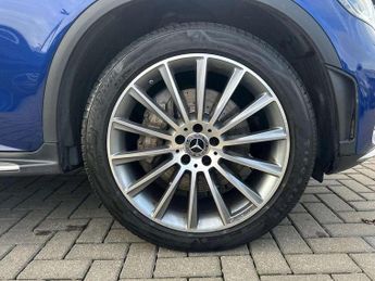 Mercedes-Benz GLC GLC 300d 4Matic AMG Line Premium 5dr 9G-Tronic