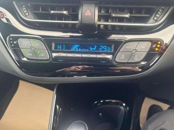 Toyota C-HR 2.0 Hybrid Excel 5dr CVT