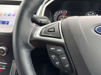 Ford S-MAX 2.5 FHEV 190 Titanium 5dr CVT