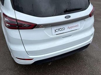 Ford S-MAX 2.5 FHEV 190 Titanium 5dr CVT