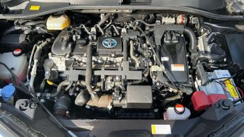 Toyota C-HR 1.8 Hybrid Dynamic 5dr CVT