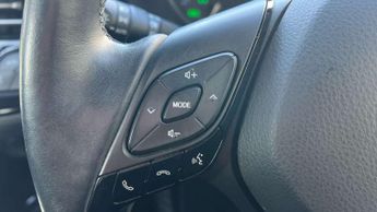 Toyota C-HR 1.8 Hybrid Dynamic 5dr CVT