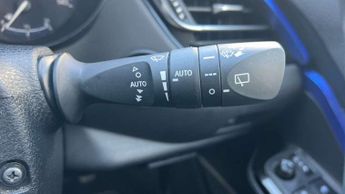 Toyota C-HR 1.8 Hybrid Dynamic 5dr CVT