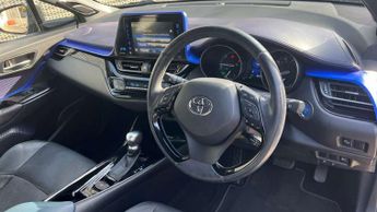 Toyota C-HR 1.8 Hybrid Dynamic 5dr CVT