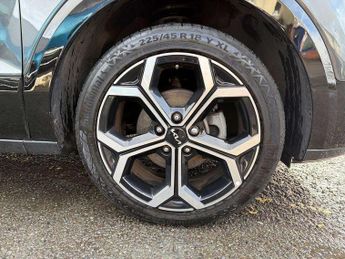 Kia Niro 1.6 GDi Hybrid 3 5dr DCT