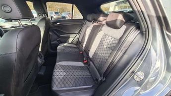 Volkswagen T-Roc 2.0 TSI 4MOTION R-Line 5dr DSG