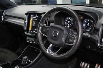 Volvo XC40 2.0 D4 [190] R DESIGN Pro 5dr AWD Geartronic