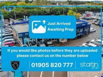 Peugeot 2008 1.2 PureTech Allure Premium+ 5dr