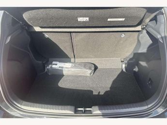 Toyota Yaris 1.5 Hybrid Dynamic 5dr CVT