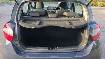 Hyundai i10 1.0 Advance 5dr Auto
