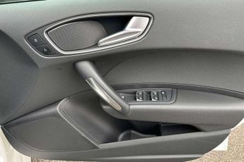Audi A1 1.4 TFSI Sport Nav 5dr S Tronic