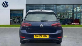 Volkswagen e-Golf 99kW e-Golf 35kWh 5dr Auto