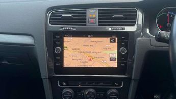 Volkswagen e-Golf 99kW e-Golf 35kWh 5dr Auto