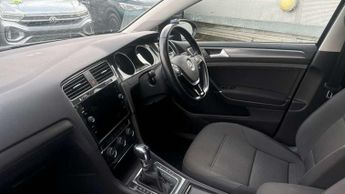 Volkswagen e-Golf 99kW e-Golf 35kWh 5dr Auto