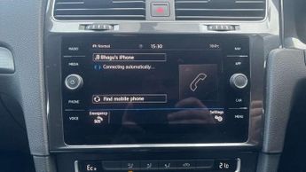 Volkswagen e-Golf 99kW e-Golf 35kWh 5dr Auto