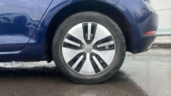Volkswagen e-Golf 99kW e-Golf 35kWh 5dr Auto
