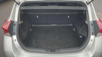 Toyota Auris 1.8 Hybrid Excel TSS 5dr CVT